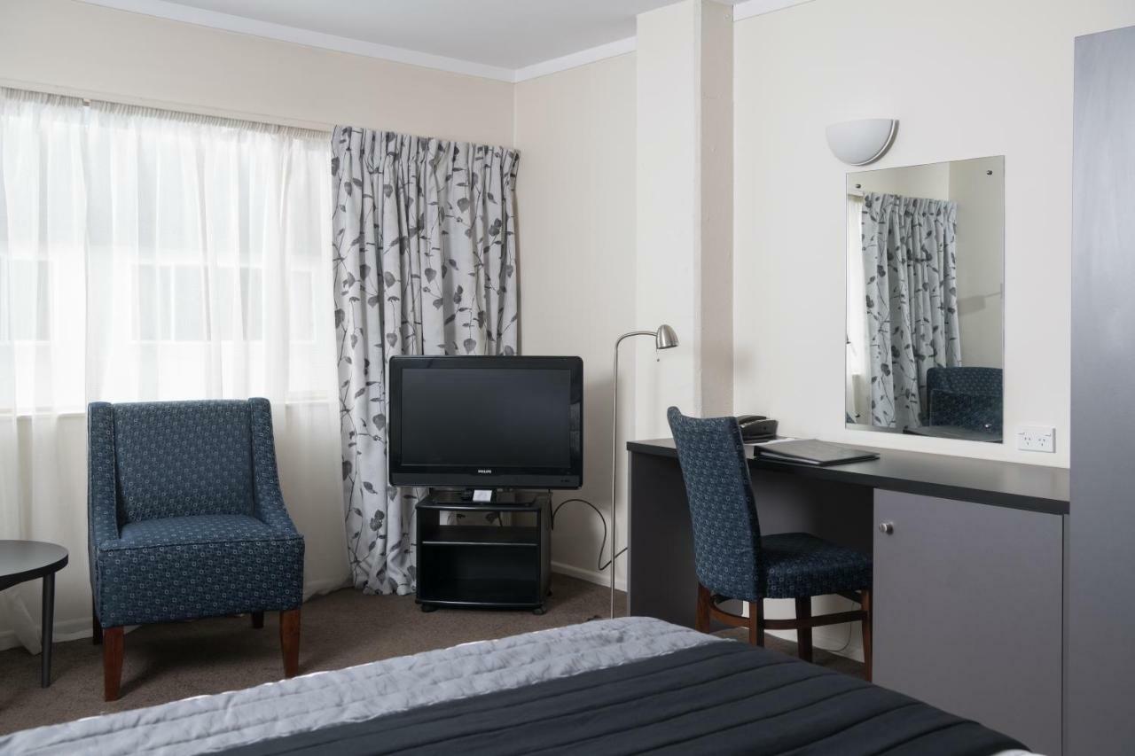 West Plaza Hotel Wellington Extérieur photo